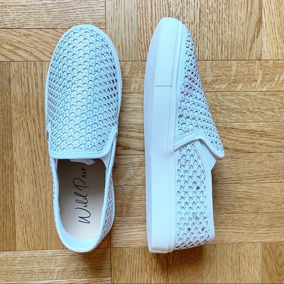 Wild Pair Eidyth Rhinestone Slip-On Platform Sneakers Glam White 6 NIB - Picture 4 of 12
